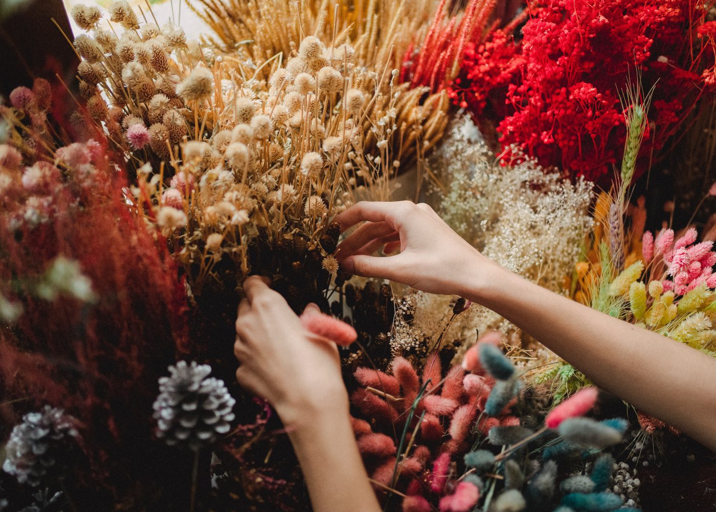 Elevate Your Gifting: Discover Unique Personalized Floral Gifts from a Singaporean Florist