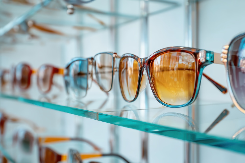 From Display to Checkout: Boosting Sales with Wholesale Sunglasses