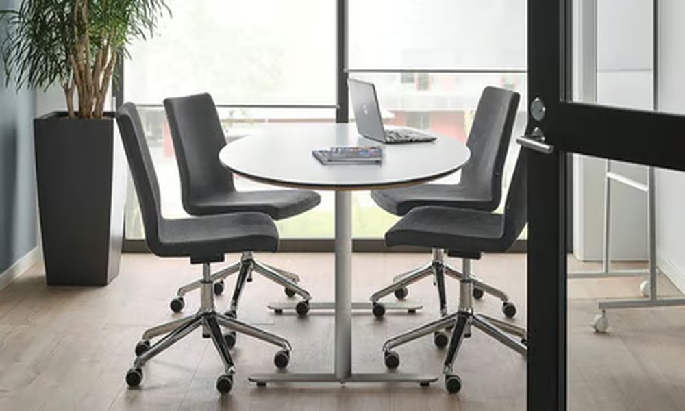 Improve Workspace With Better Meeting Room Chairs | Top Reasons Why